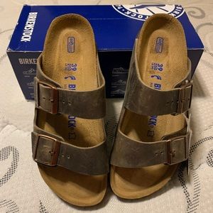 NWT. Birkenstock!